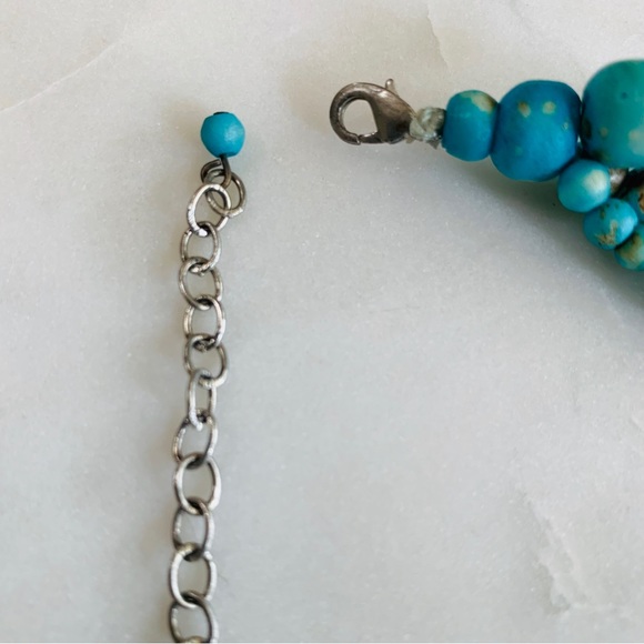 TURQUOISE TRIPLE STRAND NECKLACE - Picture 11 of 14